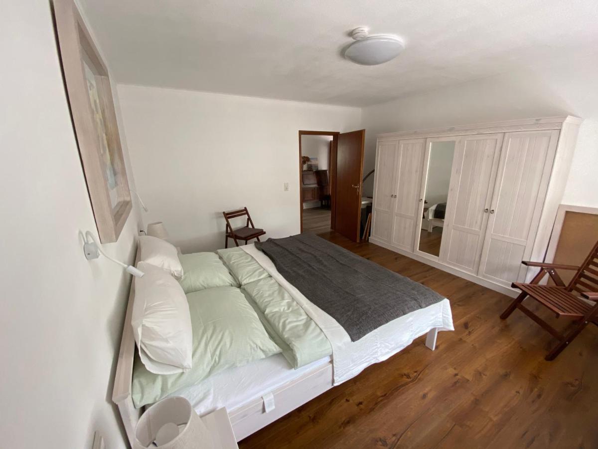 Apartment Haus Sonnenweg 6 Auf Der Sonnenseite Im Westerwald