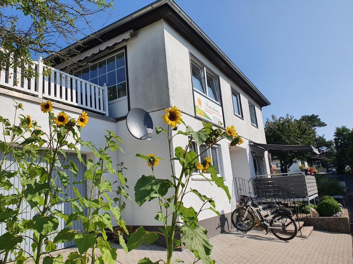 Apartment Haus Sonnenweg 6 Auf Der Sonnenseite Im Westerwald *