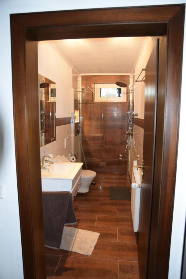 Apartment Haus Sonnenweg 6 Auf Der Sonnenseite Im Westerwald Höhr-Grenzhausen